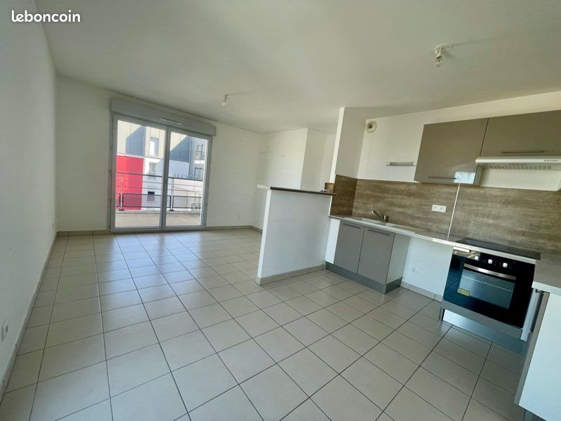 Appartement à louer, 63m², Tours