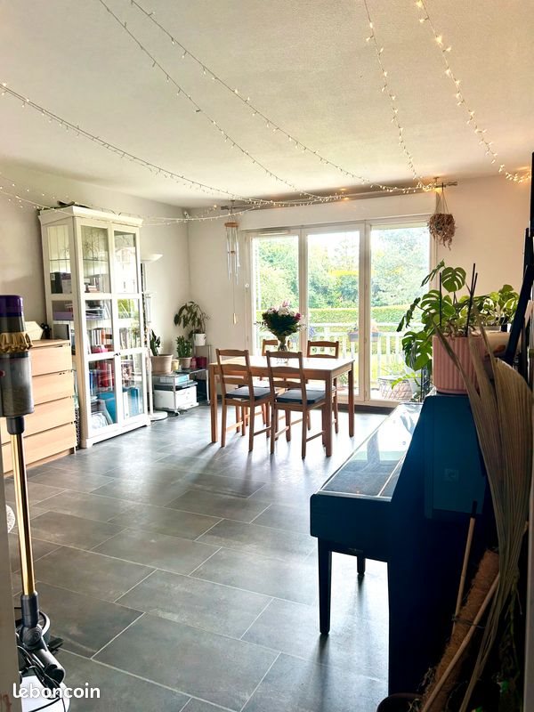 Appartement à louer, 68m², Valleiry