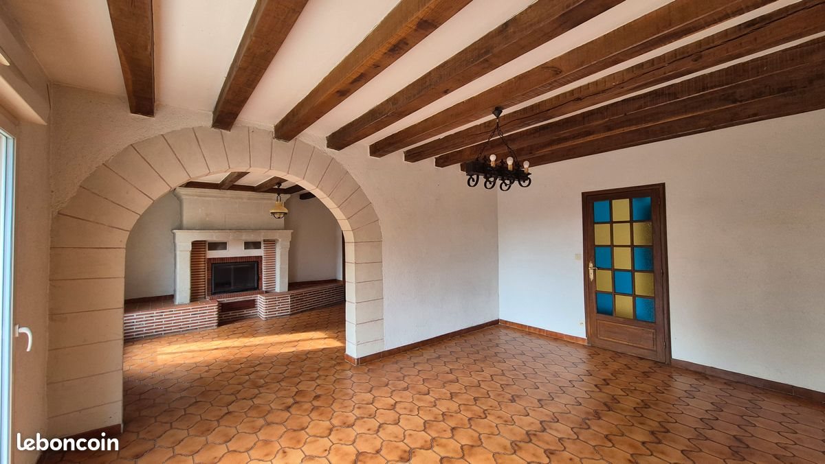 Maison à louer, 150m², Denée