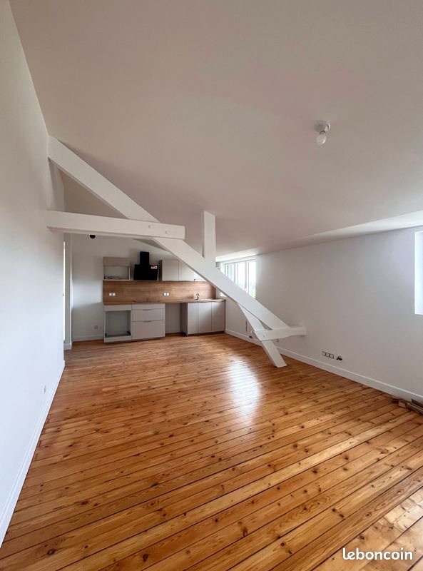 Appartement à louer, 70m², Tours