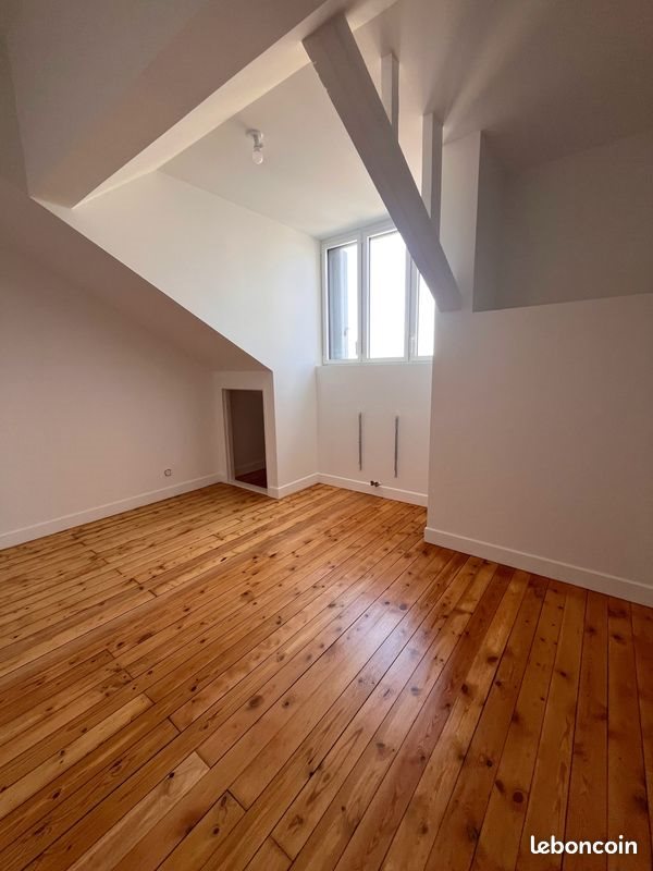 Appartement à louer, 70m², Tours