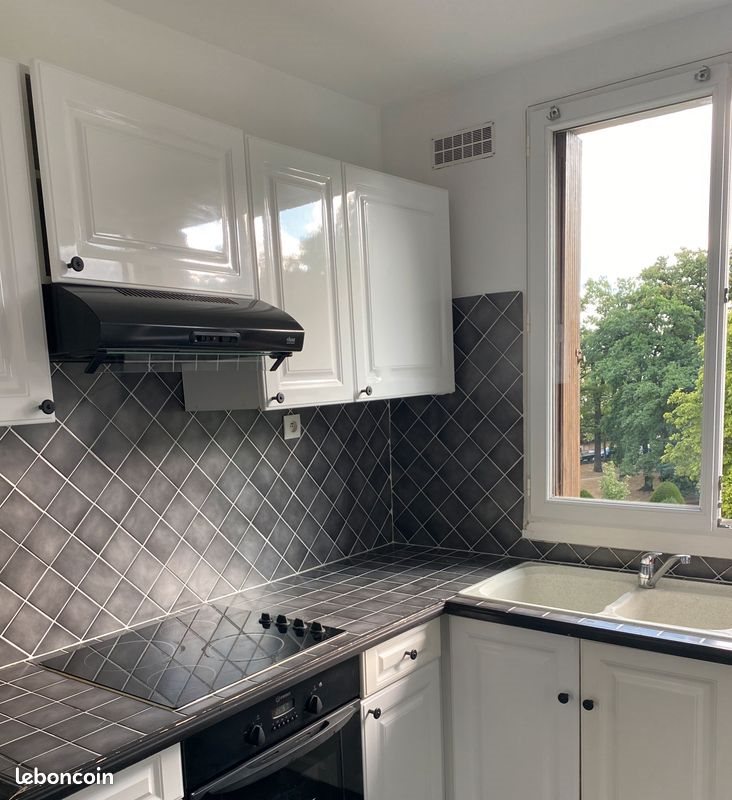 Appartement à louer, 47m², Livry-Gargan