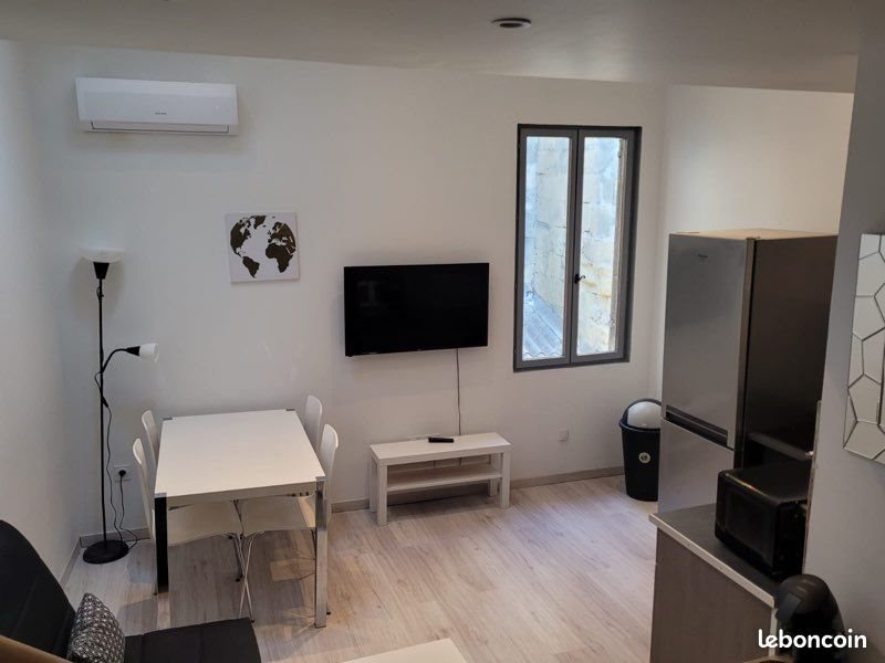 Appartement à louer, 30m², Sommières