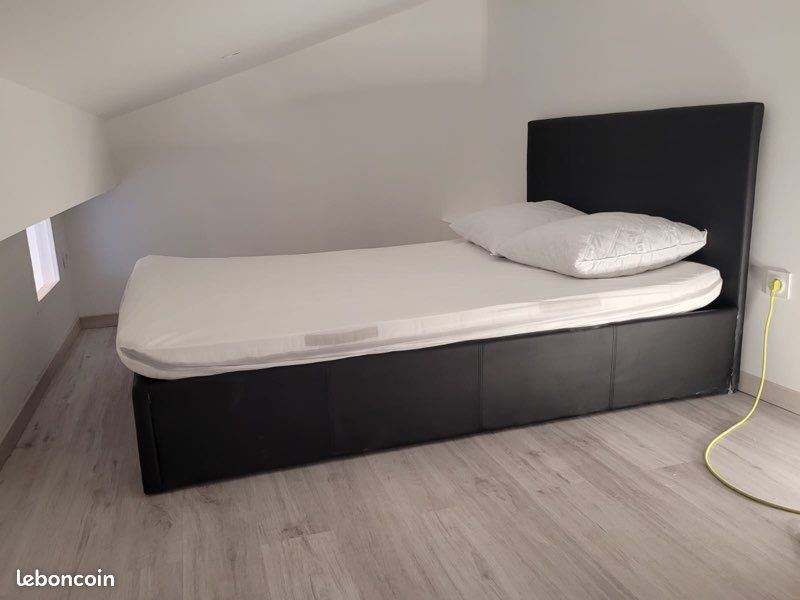 Appartement à louer, 30m², Sommières