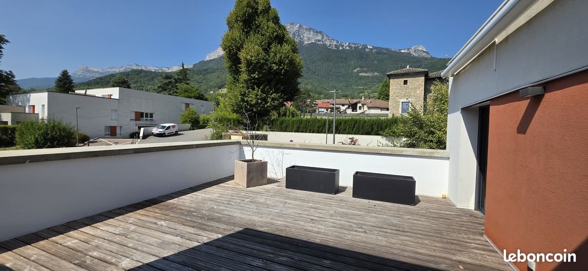 Appartement à louer, 97m², Seyssins