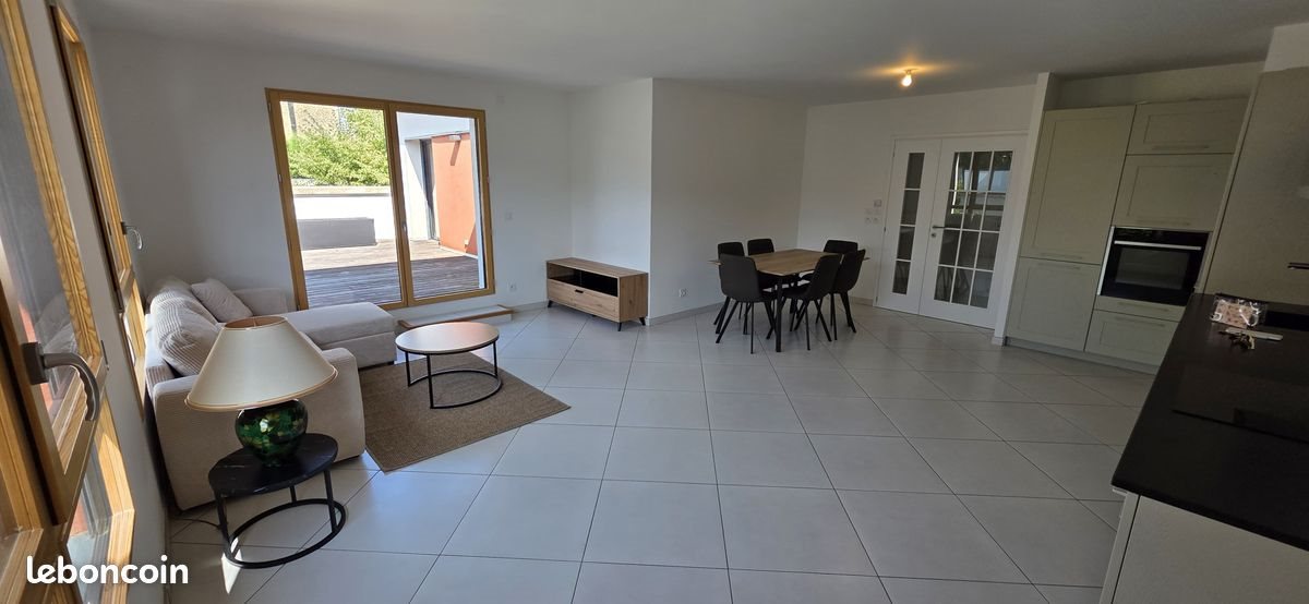 Appartement à louer, 97m², Seyssins