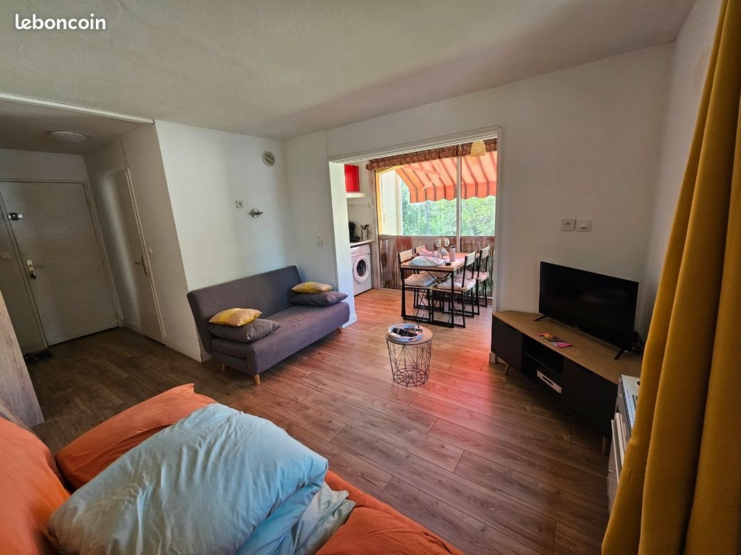 Appartement à louer, 25m², Saint-Raphaël