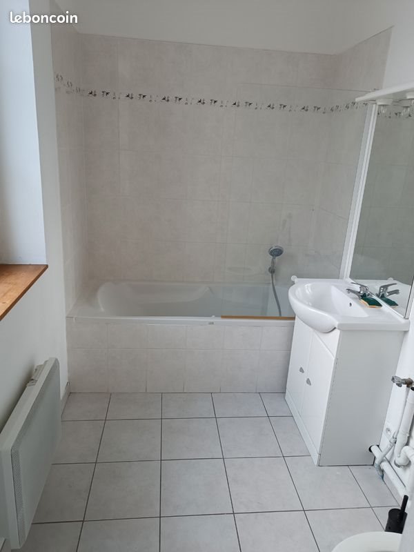 Appartement à louer, 50m², Doullens