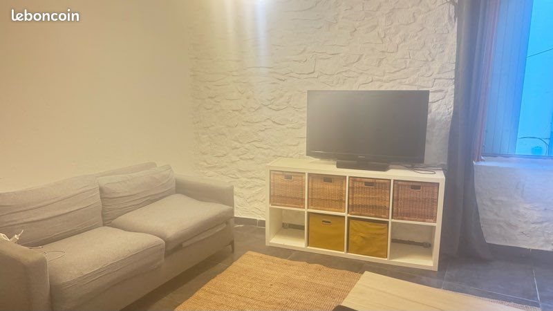 Appartement à louer, 20m², La Fare-les-Oliviers
