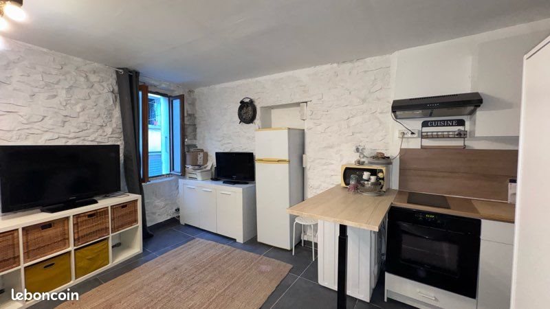 Appartement à louer, 20m², La Fare-les-Oliviers