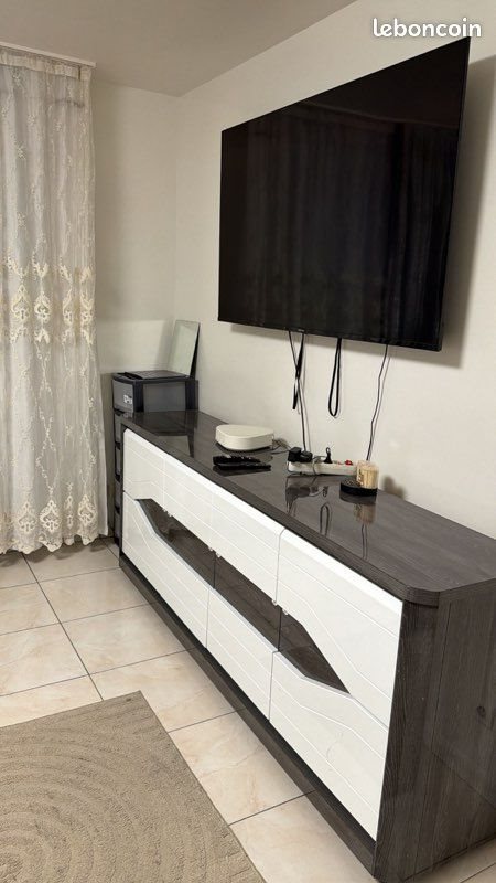 Appartement à louer, 60m², Cergy