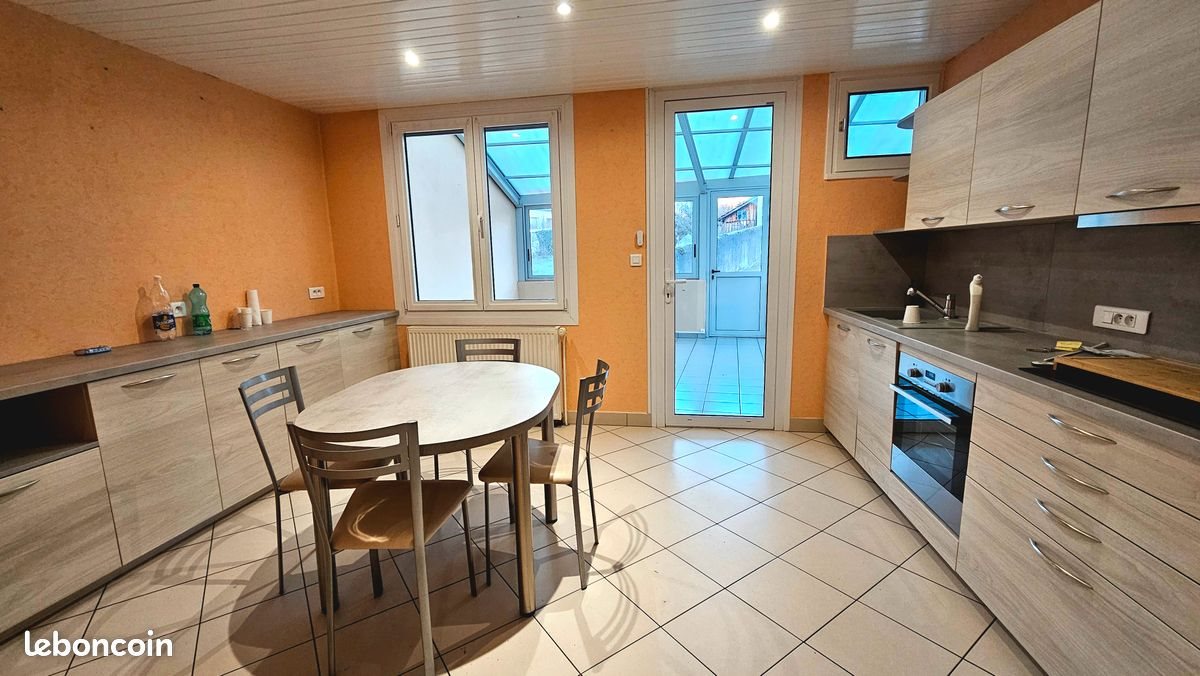 Maison à louer, 62m², Noirétable