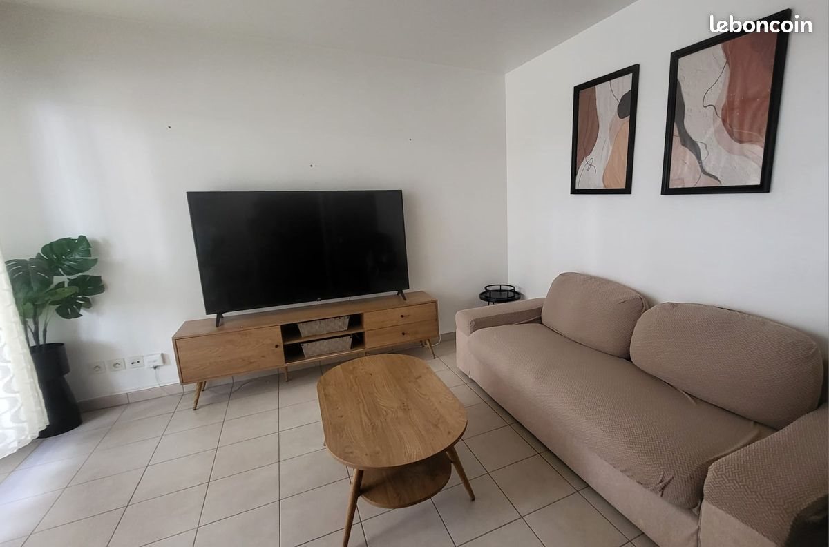 Appartement à louer, 48m², Cergy