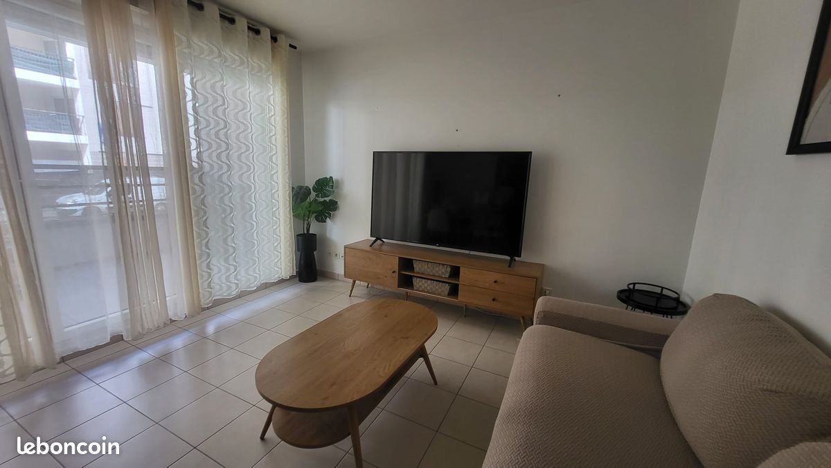 Appartement à louer, 48m², Cergy