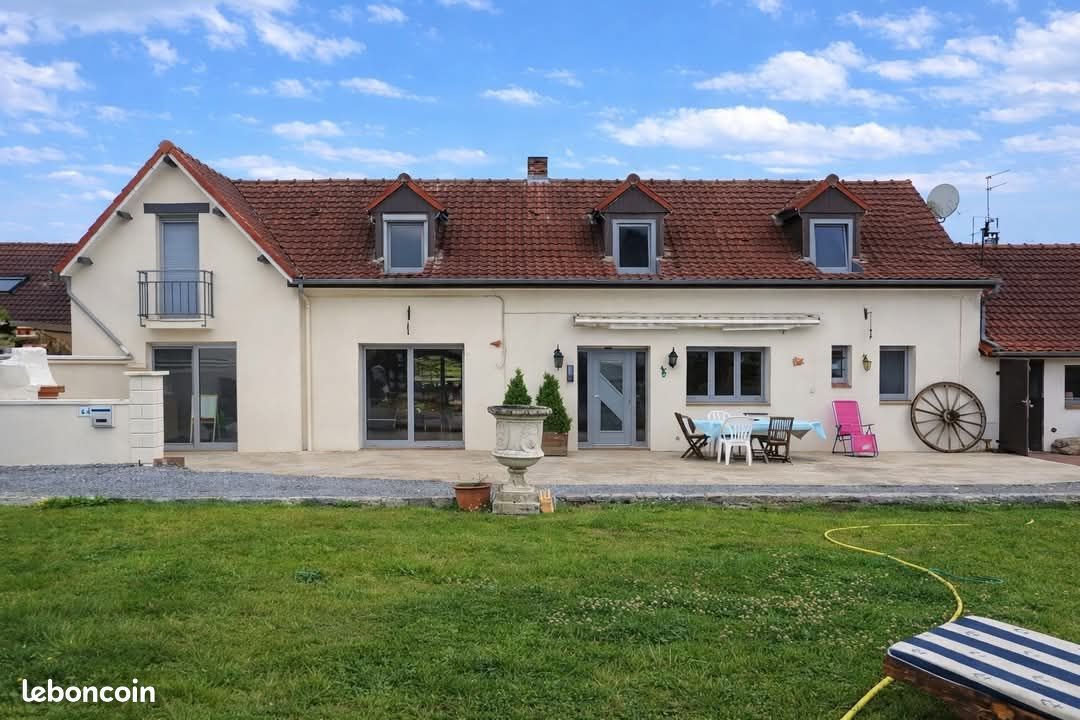 Maison à vendre, 160m², Allouagne