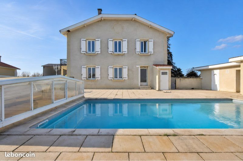 Maison à vendre, 900m², Saint-Georges-d'Espéranche