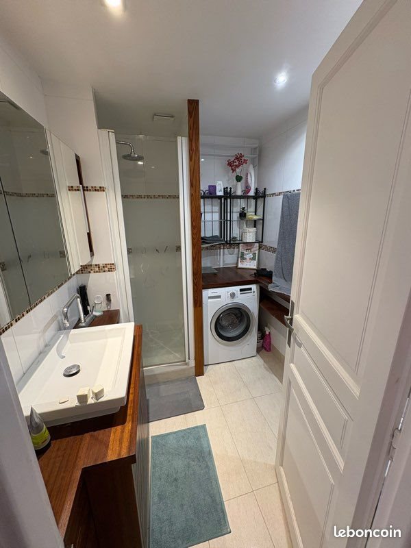 Appartement à louer, 43m², Paris 18ème