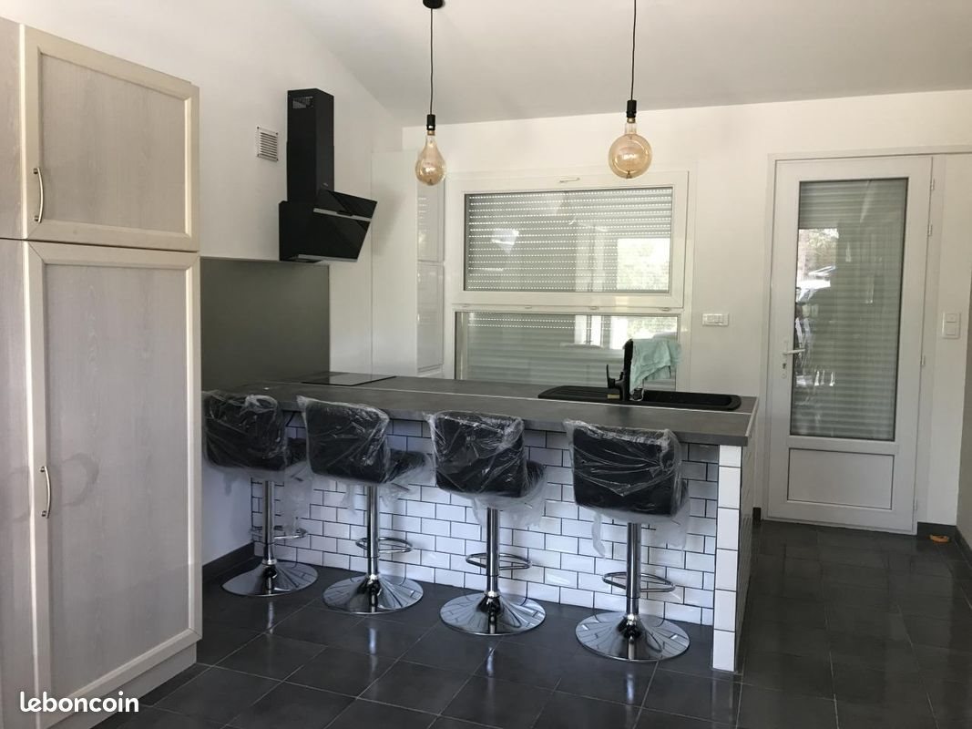 Appartement à louer, 25m², Générac