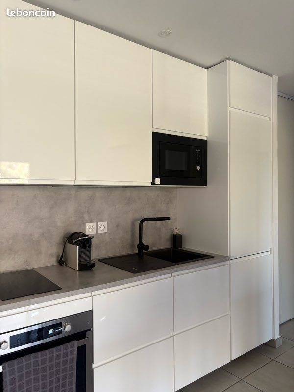 Appartement à louer, 37m², Solaro