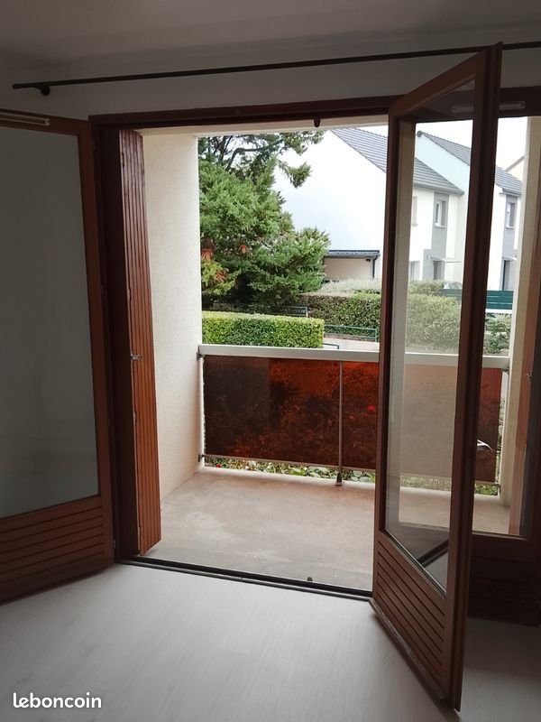 Appartement à louer, 29m², Massy