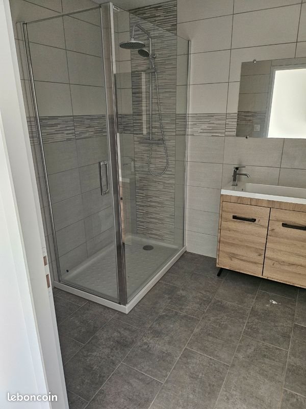 Appartement à louer, 70m², Pont-de-Roide