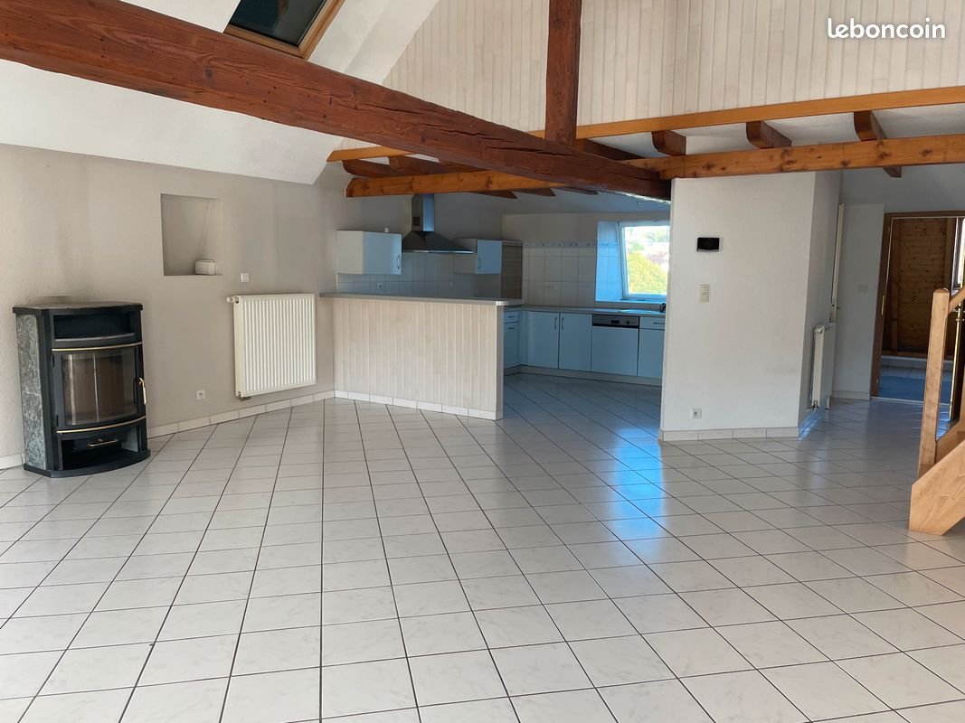 Appartement à louer, 100m², Frahier-et-Chatebier