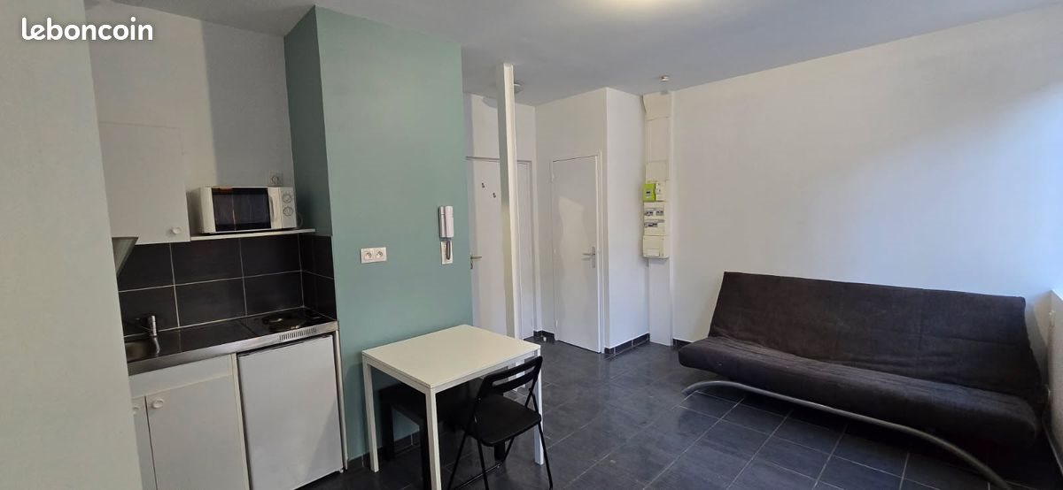 Appartement à louer, 20m², Saint-Étienne