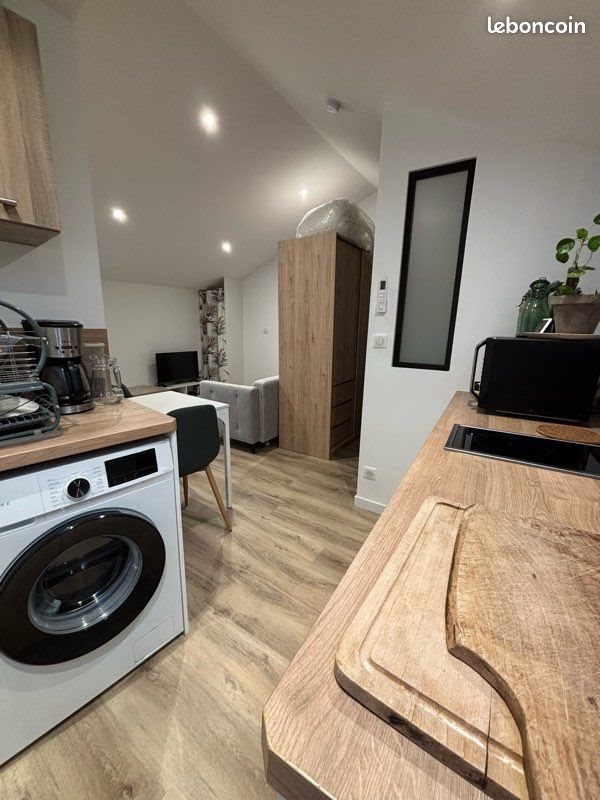 Appartement à louer, 22m², Belleville