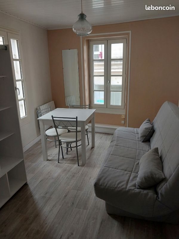 Appartement à louer, 16m², Barbezieux-Saint-Hilaire