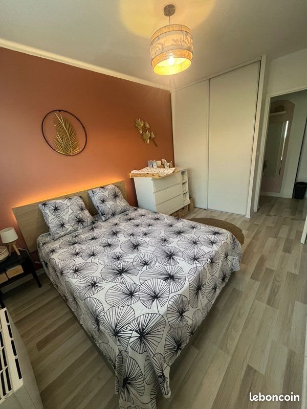 Appartement à louer, 54m², Cenon