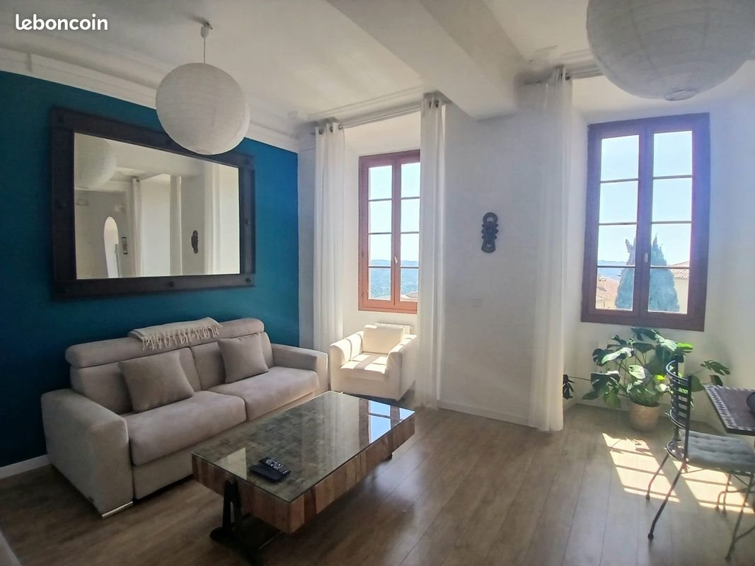 Appartement à louer, 49m², Grasse