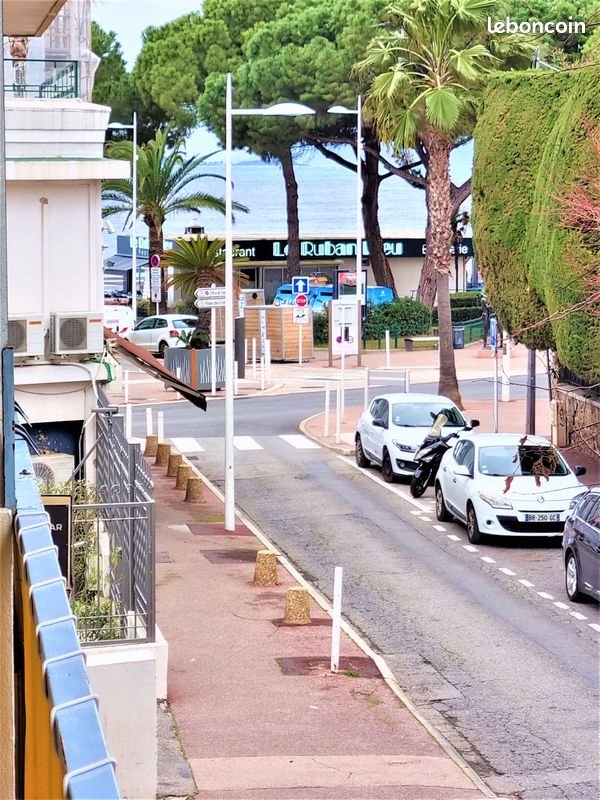 Appartement à louer, 60m², Antibes