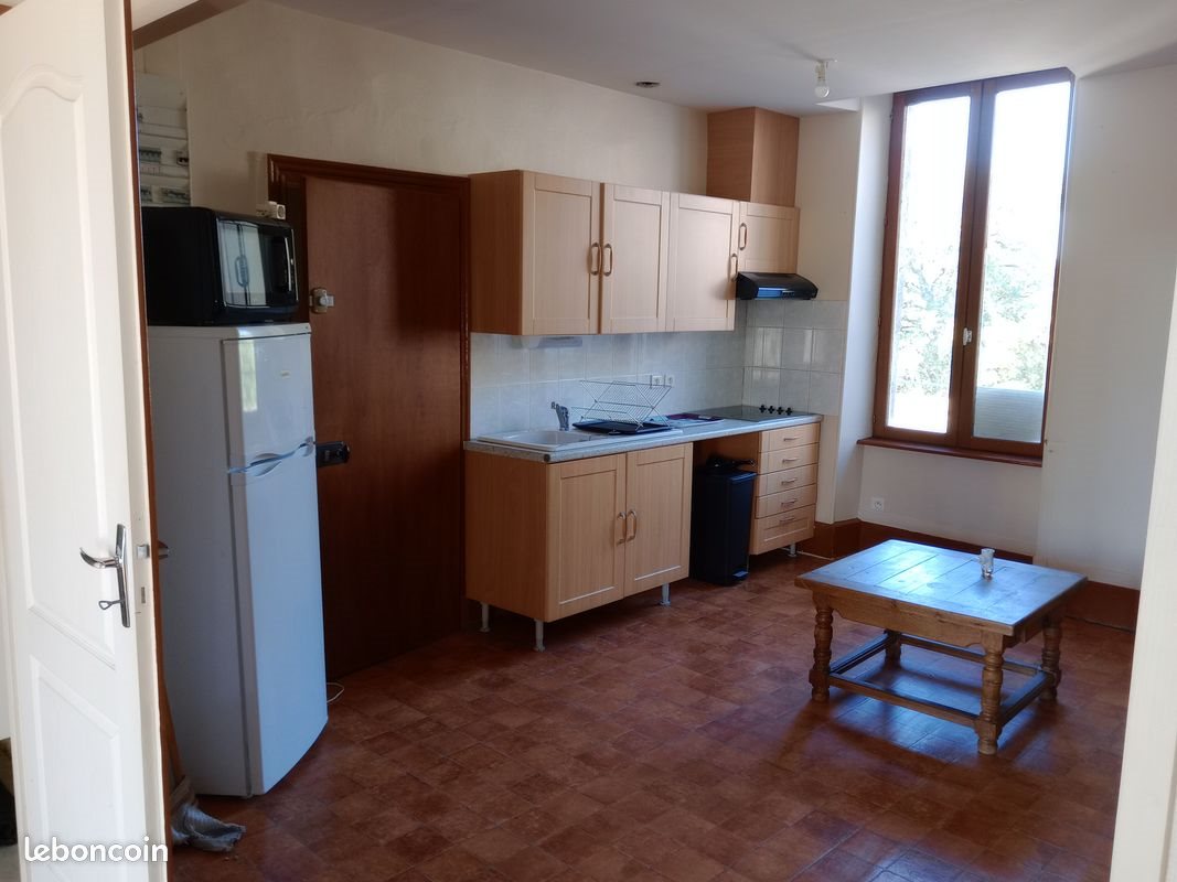 Appartement à louer, 40m², Château-Chinon (Ville)