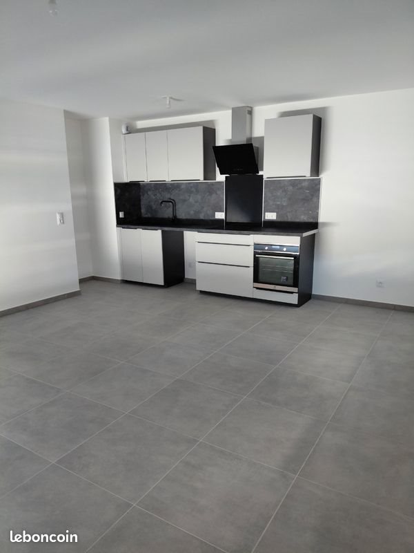 Appartement à louer, 69m², Saint-Alban-Leysse