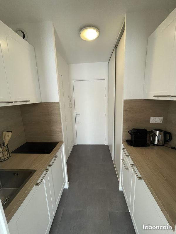 Appartement à louer, 19m², Issy-les-Moulineaux