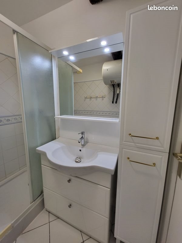 Appartement à louer, 28m², Villeneuve-lès-Avignon