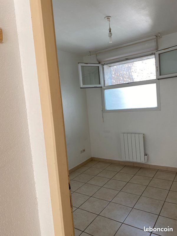 Appartement à louer, 42m², Millas