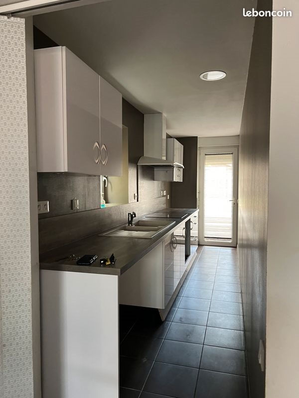 Maison à louer, 80m², Saint-Seurin-de-Cadourne