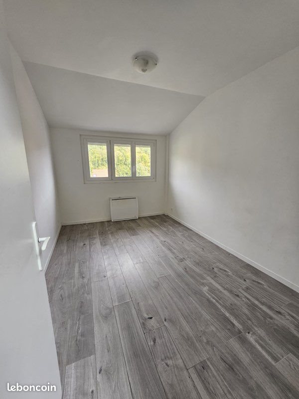 Appartement à louer, 70m², Orsay