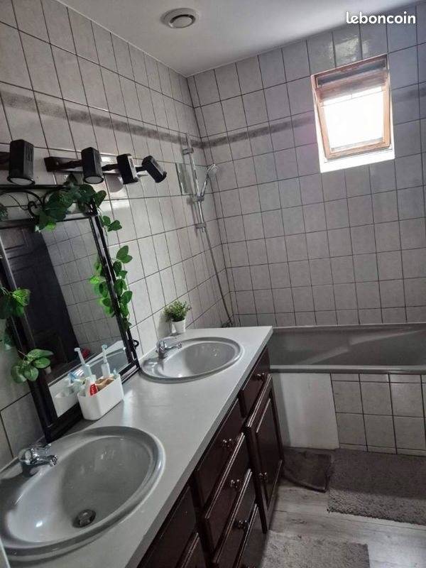 Maison à louer, 80m², Pont-de-Roide