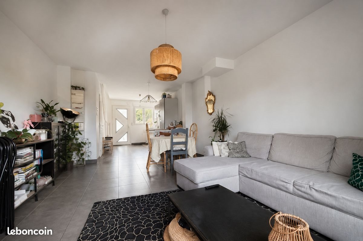 Maison à louer, 56m², Sainte-Gemmes-sur-Loire