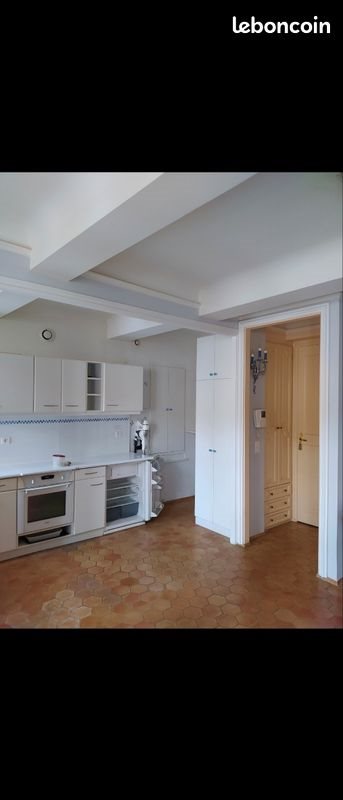 Appartement à louer, 56m², Salernes