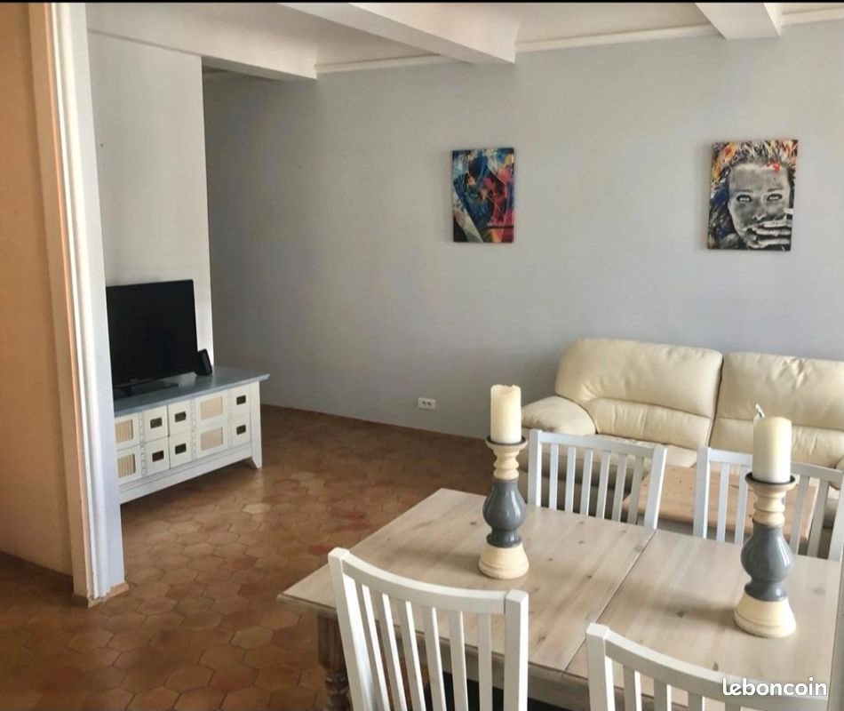 Appartement à louer, 56m², Salernes