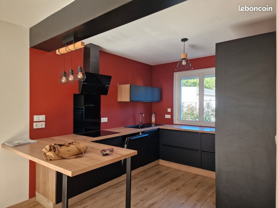 Maison à louer, 82m², La Redorte