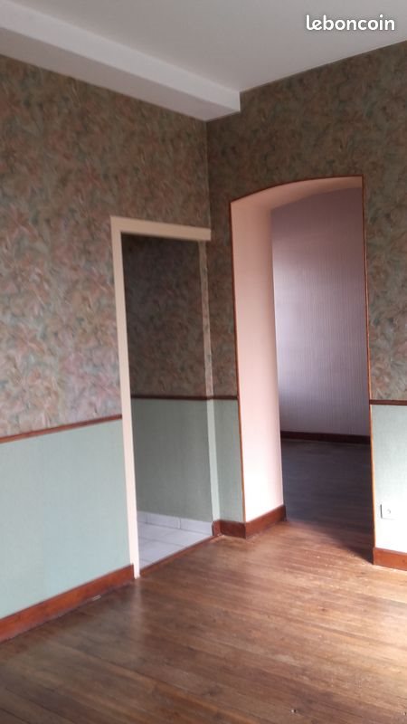 Maison à louer, 93m², Noyant