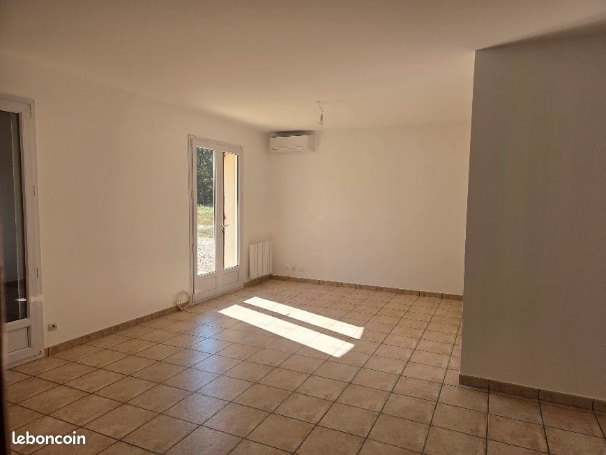 Maison à louer, 90m², Vergt