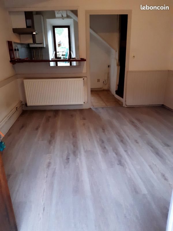 Maison à louer, 50m², Châteldon