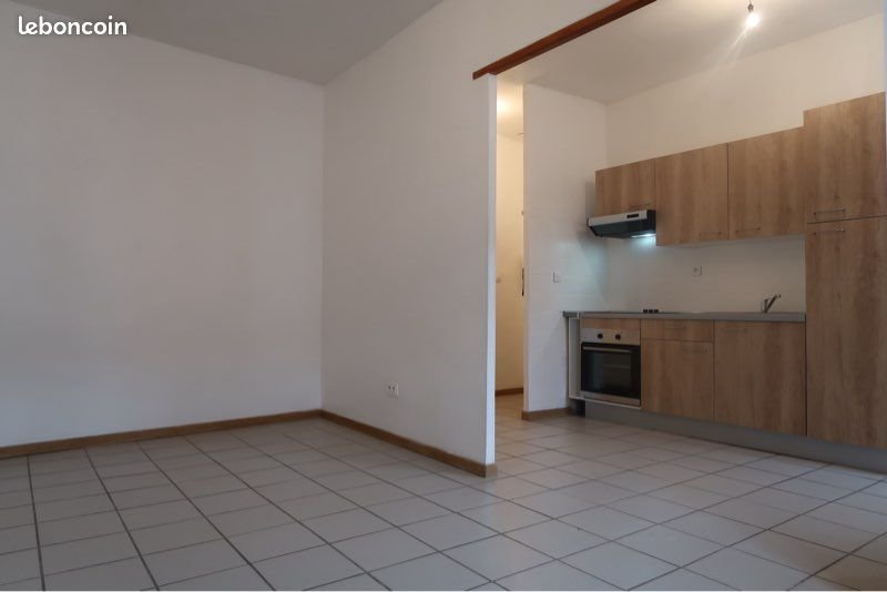 Appartement à louer, 44m², Gignac