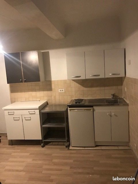 Appartement à louer, 27m², Pertuis