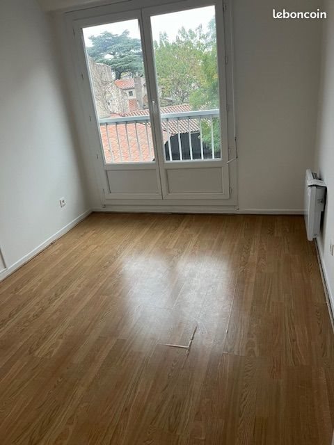 Appartement à louer, 38m², Alès